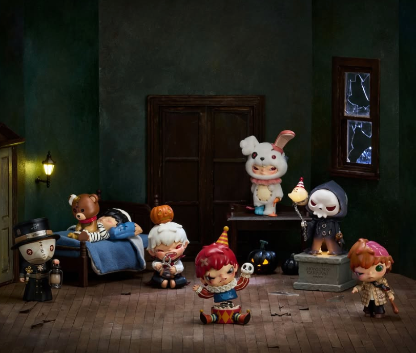 POP MART Hirono Monsters' Carnival Series Base (Blind Box)