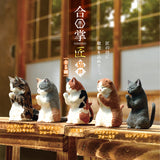 Yell Capsule Toy - Gassho Artisan - Cat Worship