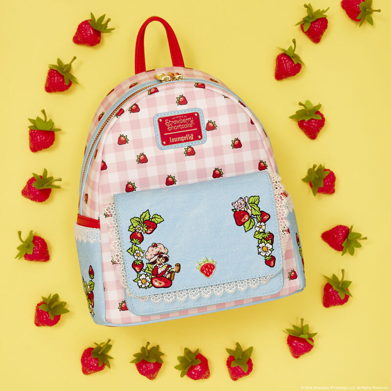 Loungefly : Strawberry Shortcake Denim Pocket Mini Backpack